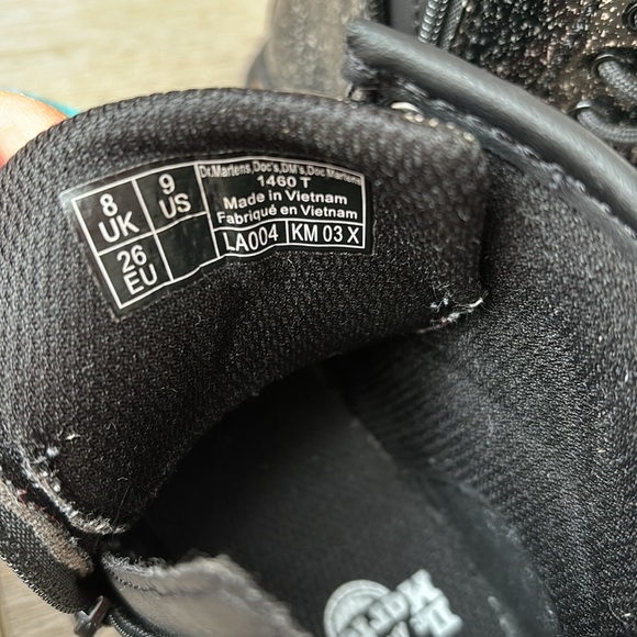 Toddler Size 9 Dr Martens BLACK GLITTER - Picture 2 of 6